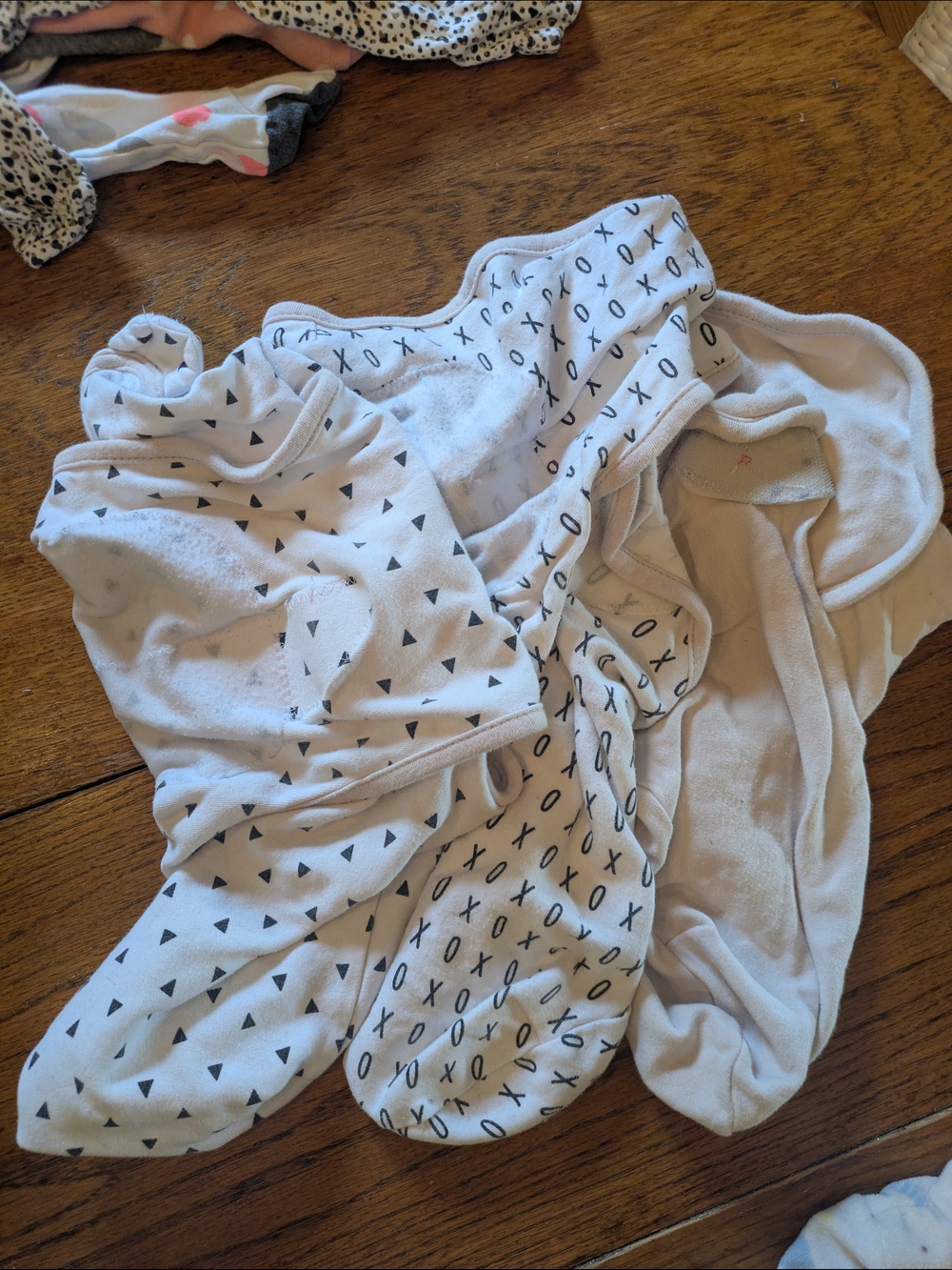 SwaddleMe White and Black Patterned Baby Sleep Sacks